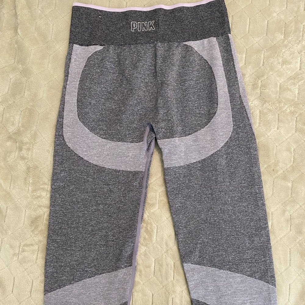 Victoria’s Secret PINK Seamless Legging